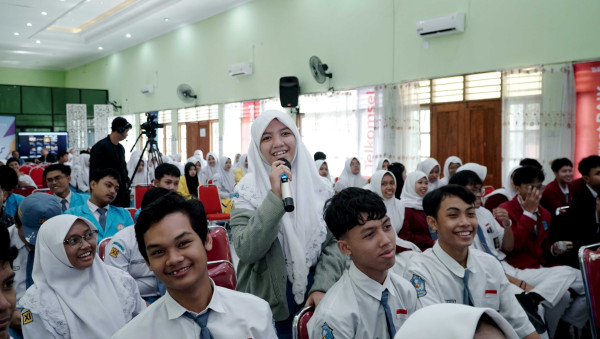 Saat AI Ancam Generasi Muda, Telkomsel Turun Gunung Bekali 10.000 Pelajar