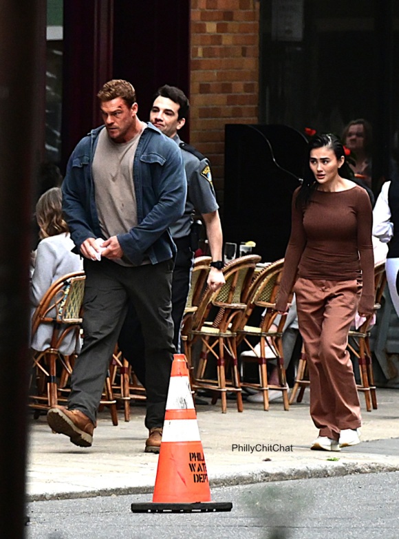 Agnez Mo Mulai Syuting Serial Reacher 4, Adu Akting dengan Alan Ritchson di Philadelphia