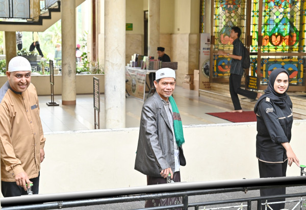 Pesona Baru Masjid Atta'awun Puncak Bogor, Sulap Tempat Ibadah Jadi Ikon Wisata