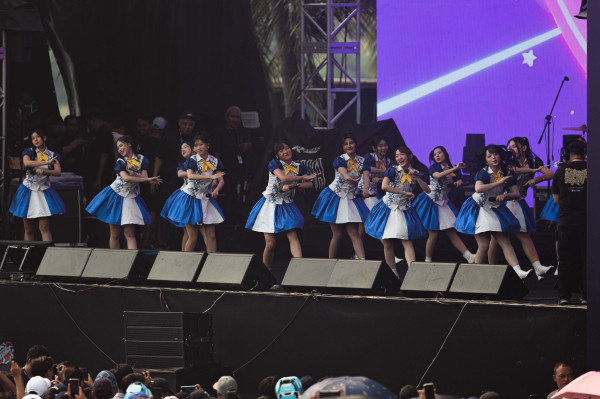 Aitakatta Guncang Ancol: Saat Energi JKT48 Jadi Bahan Bakar Penonton Sesaat Sebelum Formula E Mengaum