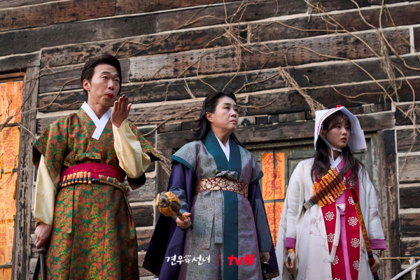 Sinopsis Drama Korea Head Over Heels, Kisah Dukun Gen Z dan Cinta Pertama yang Terkutuk