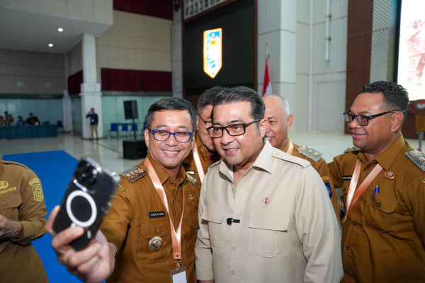 Beri Materi di Retret, Menteri Teuku Riefky Dorong Kepala Daerah Bentuk Dinas Ekonomi Kreatif