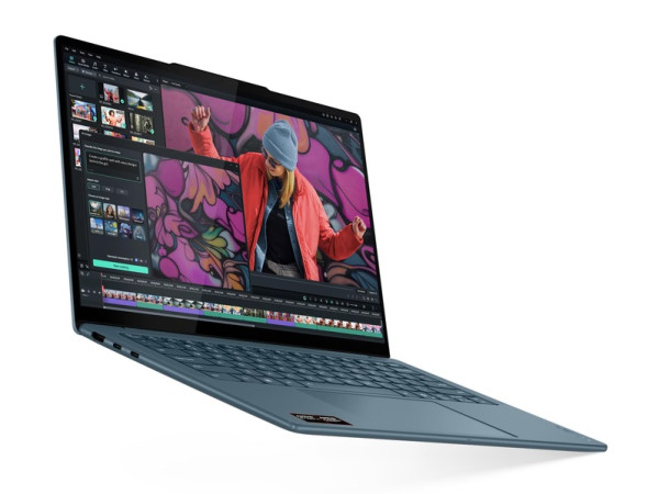 Perang Laptop AI Dimulai: Lenovo Lepas Armada Baru Berotak AMD untuk Gempur Pasar Indonesia