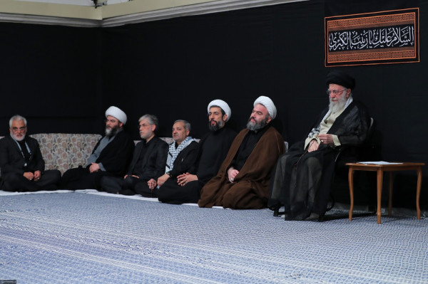 Khamenei Terus Melangkah
