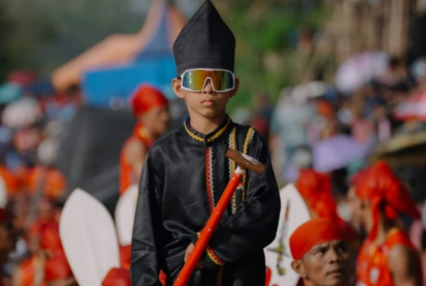 Kisah Dhika, Bocah Penari Pacu Jalur yang Viral karena Aura Farming dan Mendunia