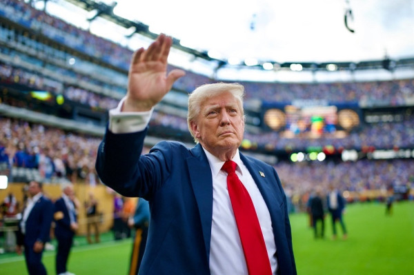 Siasat Menghadapi Bom Tarif Trump