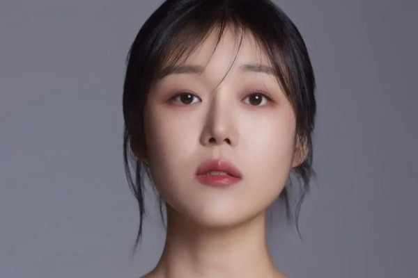 Kang Seo Ha Meninggal Dunia Akibat Kanker, Dunia Hiburan Korea Berduka