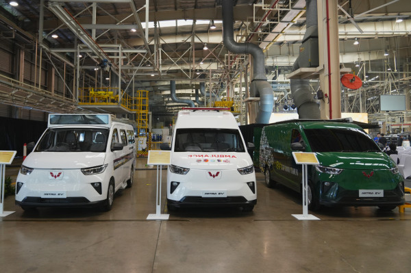 Saat Pasar Lesu, Wuling Justru Buka Medan Perang Baru dengan Kendaraan Niaga Listrik