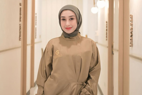 Reza Gladys Pertanyakan Keabsahan Pencabutan Gugatan Nikita Mirzani, Pengacara Ungkap Kecurigaan