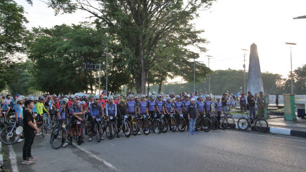Menaklukkan Jantung Kalimantan: Di Balik Peluh dan Aspal Tour de Loksado