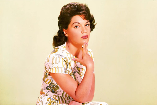 Connie Francis Penyanyi Pretty Little Baby Meninggal di Usia 87 Tahun