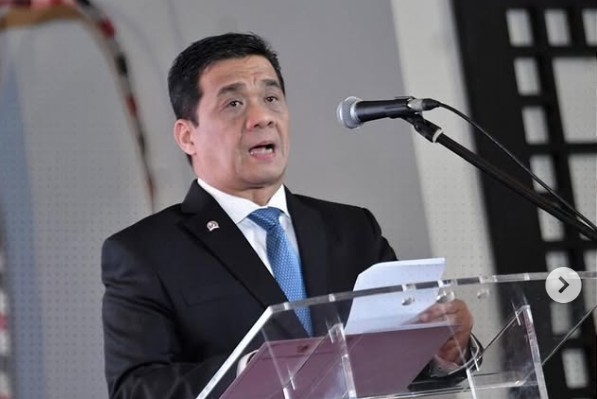 Jejak Pendidikan Wamendes Ariza Patria yang Rangkap Jabatan sebagai Komisaris Telkomsel