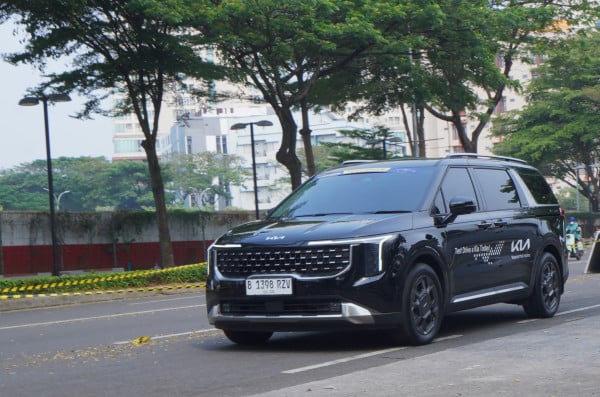Bukan Sekadar Pamer Mobil, Kia Serang GIIAS 2025 dengan Hujan Hadiah dan Bunga 0 Persen!