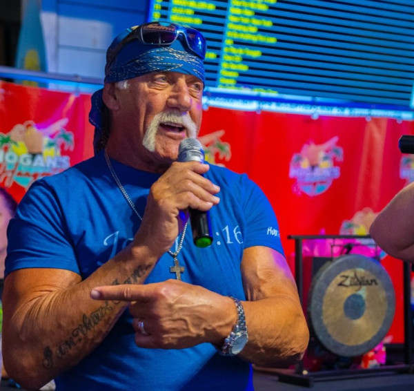 Profil Pegulat Legenda Hulk Hogan yang Tutup Usia di 71 Tahun Akibat Henti Jantung