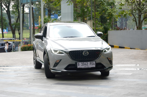 Kemewahan yang Lebih Terjangkau: Mazda Rilis CX-60 Sport & Pro, Harga Spesial GIIAS Mulai Rp699 Juta
