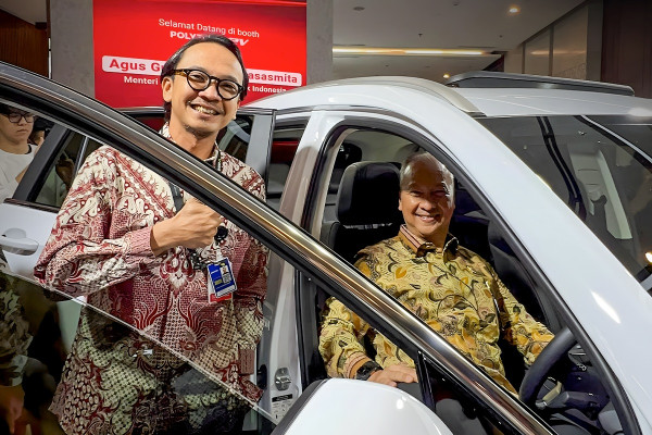 Polytron Ngebut Buka 3 Showroom Mobil Listrik dalam 2 Bulan, Dapat Restu Menteri