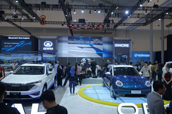 GWM Tak Hanya Jual Mobil Listrik: Tank 300 Diesel Dirilis, Strategi 'Sapu Bersih' Pasar Indonesia Dimulai