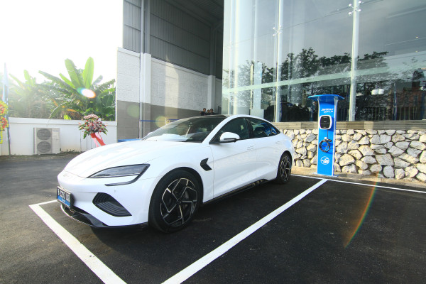 Dari Anak Kuliahan hingga Sultan, Ini Peta Lengkap Pembeli Mobil Listrik BYD di Indonesia