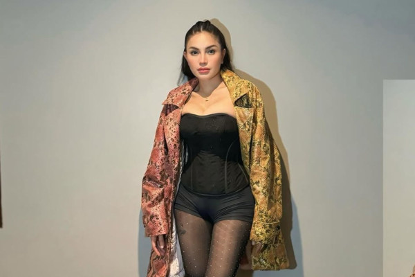 Nikita Mirzani Debat dengan Hakim Gegara Minta Bukti Rekaman Diputar, Sidang Ricuh