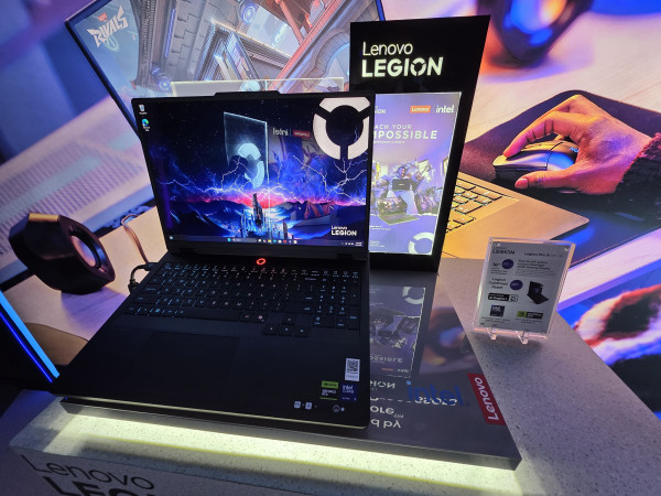 Lenovo Bongkar Gudang Senjata Gaming Terbaru: dari Laptop AI Hingga Kacamata Virtual, Ini Daftar Harganya!