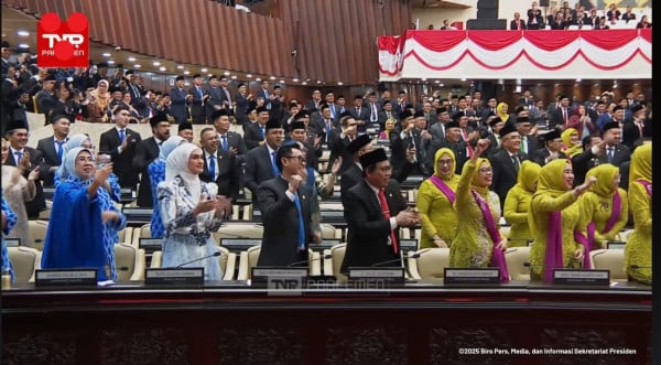 Anggota DPR Teriakkan Namanya saat Pidato Singgung Tantiem, Prabowo: Saudara-saudara Sekalian, Pemilu Masih Lama