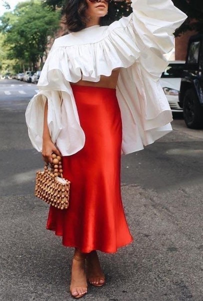 5 Ide Oufit Bernuansa Merah Putih, Cocok untuk Hari Kemerdekaan