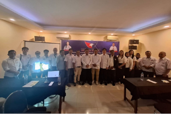 Perindo Sulut Serahkan SK 5 DPD se-Bolaang Mongondow Raya, Panaskan Mesin Partai Penuhi Target Fraksi Utuh
