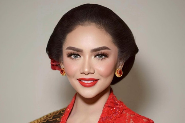 Lulusan SMA, Krisdayanti Buktikan Bisa Jadi Anggota DPR 5 Tahun Tanpa Masalah