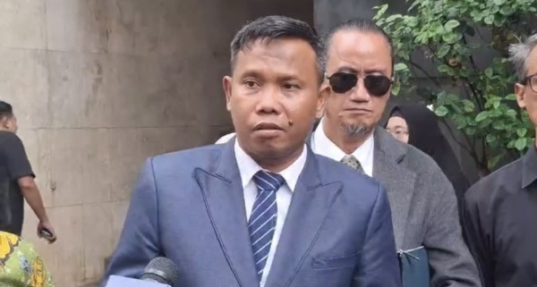 Kronologi Dugaan Sabotase Peluncuran Buku Jokowi's White Paper