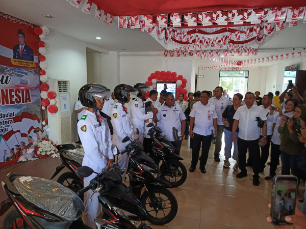 3 Paskibraka Papua Barat Daya Dapat Hadiah Motor: Terima Kasih Pak Presiden dan Menkum