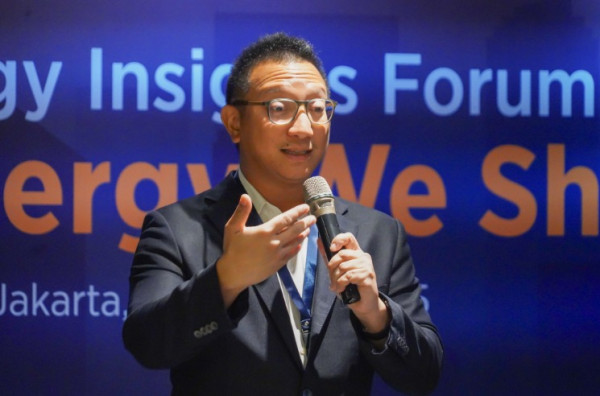 Kadin Dorong PLN Terbitkan Green Bonds Bangun Transmisi Listrik