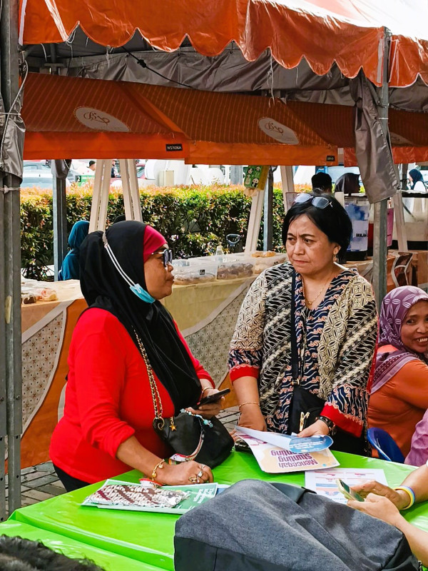 UPN Veteran Jakarta Dampingi Pekerja Migran di Pulau Penang Malaysia untuk Penguatan Bidang Ekonomi dan Kesehatan