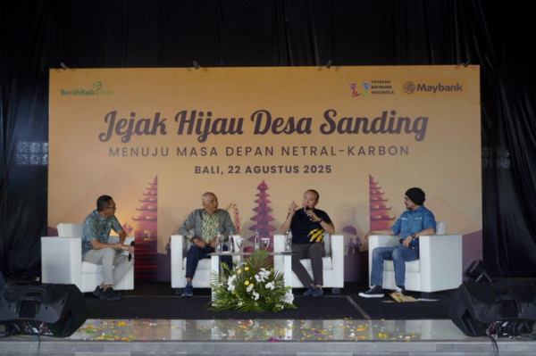 Maybank Indonesia Gelar Aksi Pengolahan Sampah Organik di Desa Sanding Gianyar