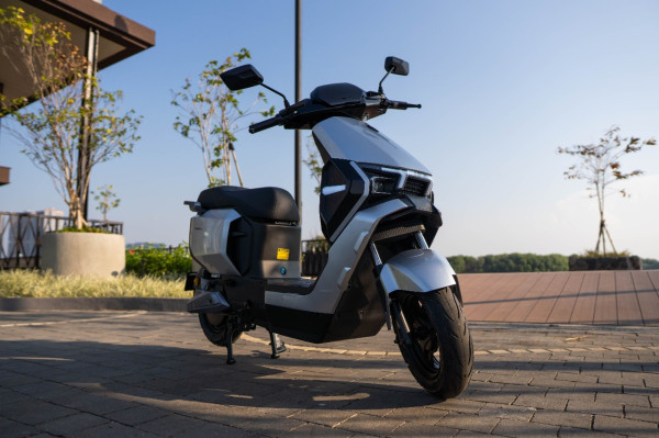 E-Bike Ini Bisa Tempuh Jakarta-Puncak PP Tanpa Ngecas? Ofero Stareer 3 Lit Tembus 120 Km!
