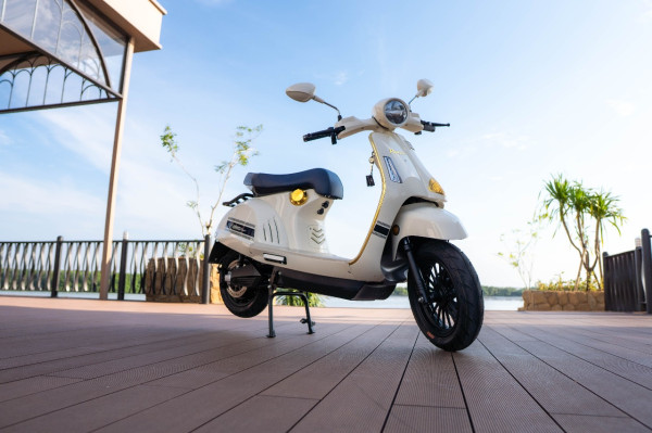E-Bike Ini Bisa Tempuh Jakarta-Puncak PP Tanpa Ngecas? Ofero Stareer 3 Lit Tembus 120 Km!