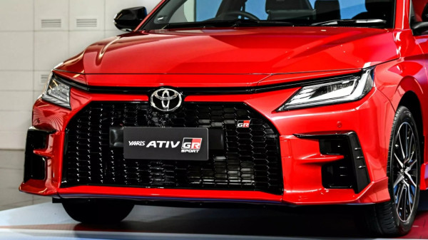 Wajah Preman, Hati Hello Kitty: Toyota Yaris Ativ GR Sport, Tampang Sangar tapi Minum Bensinnya Irit Banget