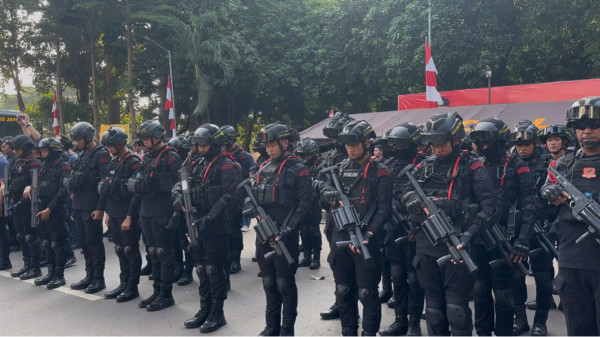 350 Polisi Dikerahkan dalam Patroli Skala Besar Polda Metro Jaya
