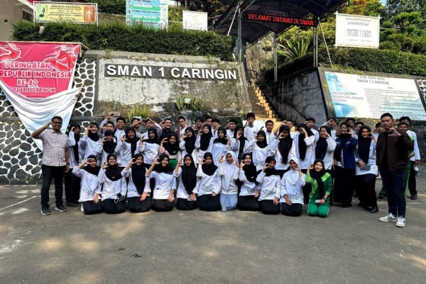 MNC Tourism dan MNC Peduli Akhiri Roadshow Edukasi Jurnalistik di SMAN 1 Caringin