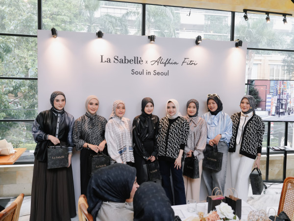 Soul in Seoul: La Sabelle X Alifhia Fitri Hadirkan Koleksi Modest Fashion Elegan
