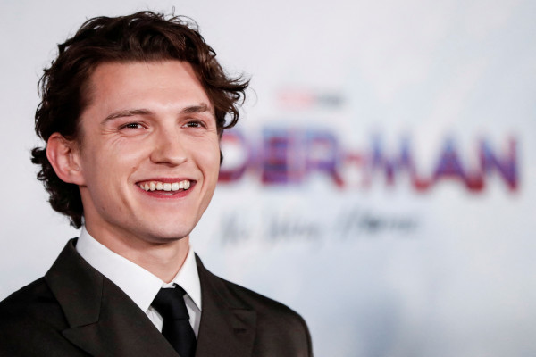 Tom Holland Ungkap Perjuangan Hidup dengan ADHD dan Disleksia