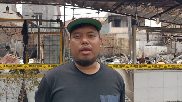 Pedagang Nasi Uduk Ungkap Kronologi Kebakaran Ruko di Cipete Jaksel