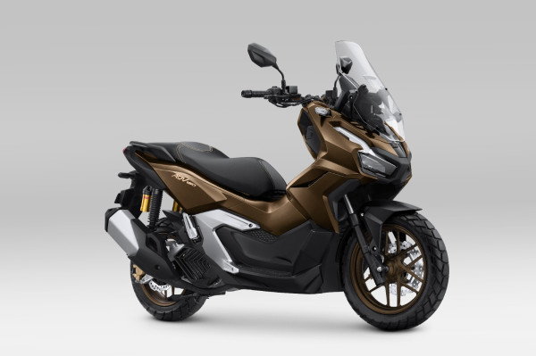 Wajah Baru Honda ADV160: Saat Petualangan Kini Terhubung dalam Genggaman
