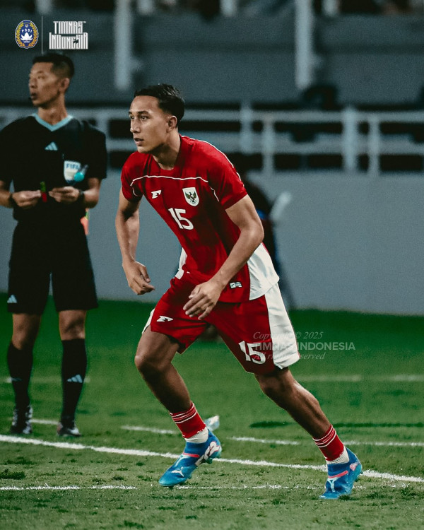 3 Potret Tampan Miliano Jonathans, Winger Timnas Indonesia yang Berdarah Depok