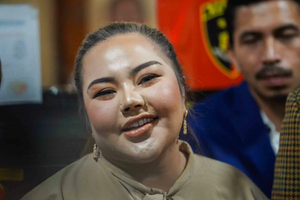 Lisa Mariana Sindir Ridwan Kamil yang Tolak Tes DNA Ulang: Kalau Yakin 1.000 Persen Ngapain Takut?