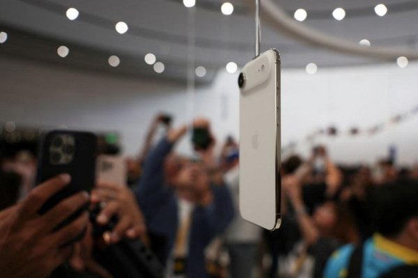iPhone 17 Memukau Dunia, Namun Apple Masih Ketinggalan Jauh di Balapan AI