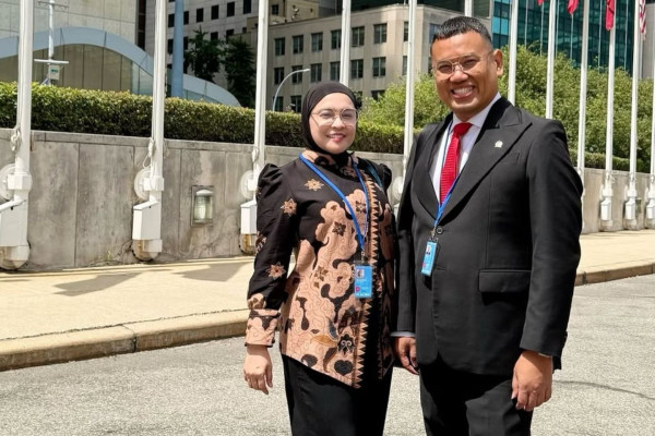 Istri Pastikan Uya Kuya Tidak Pernah Ambil Uang Rakyat selama Jadi Anggota DPR