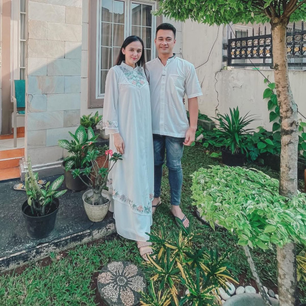 Profil Meiza Aulia Coritha, Istri Eza Gionino yang Gugat Cerai setelah Ditalak Satu