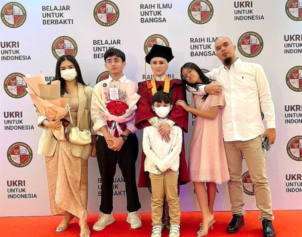 Jejak Pendidikan Anggota DPR Mulan Jameela, Apa Benar Hanya Lulusan SMA?