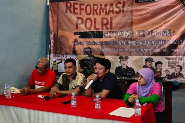 PBHI Anggap Wacana Pembentukan Komisi Reformasi Kepolisian Cuma Gimik