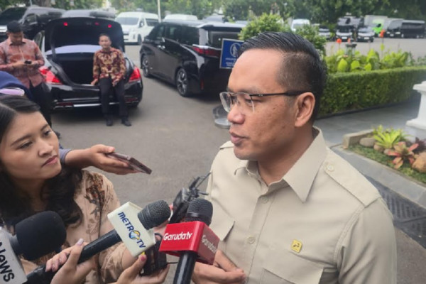 Prabowo Panggil Menkeu dan Dirut Pertamina ke Istana, Bahas Apa?